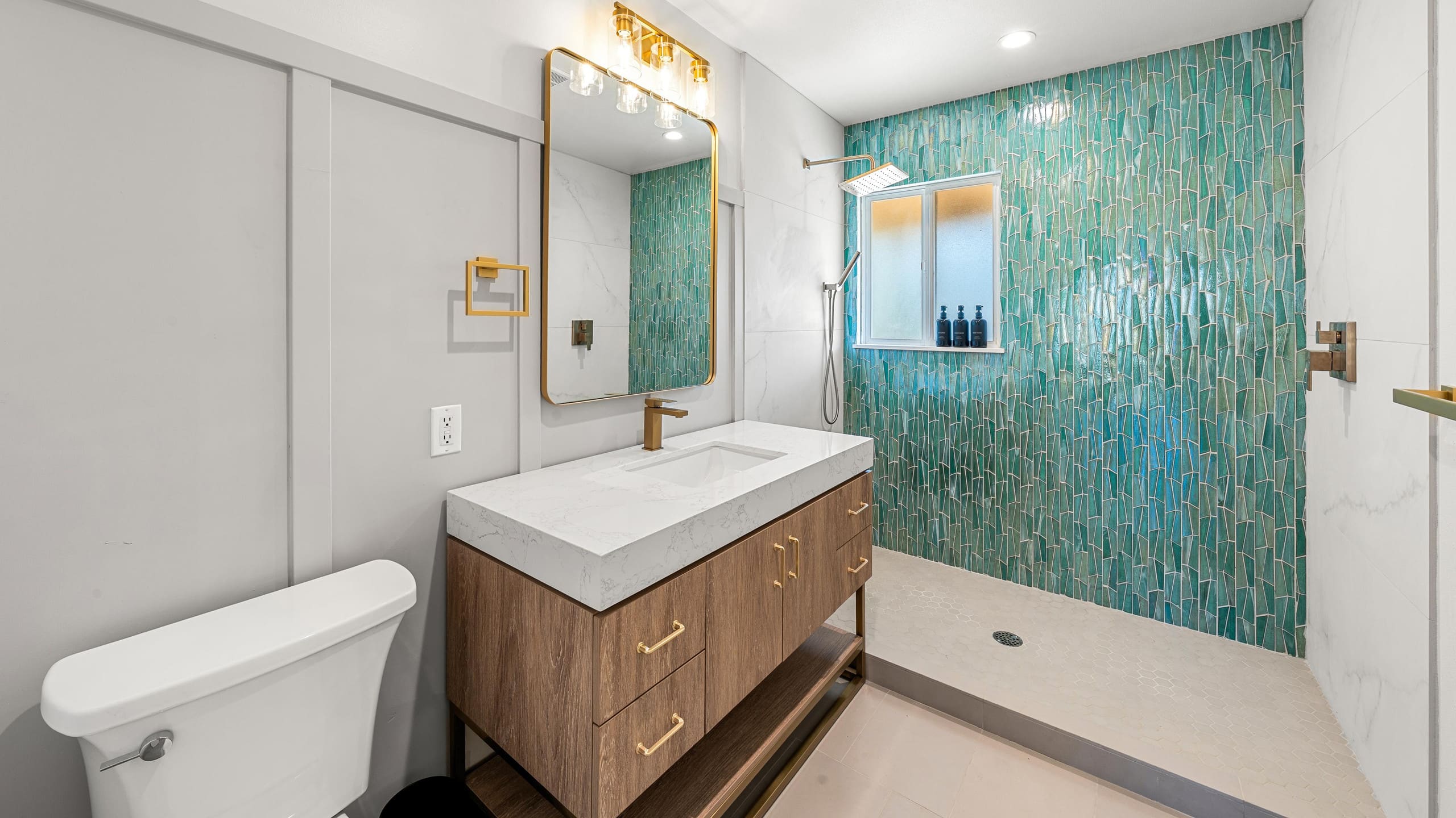 Condo in Kihei · ★5.0 · 1 bedroom · 1 bed · 1.5 private baths - Image 9