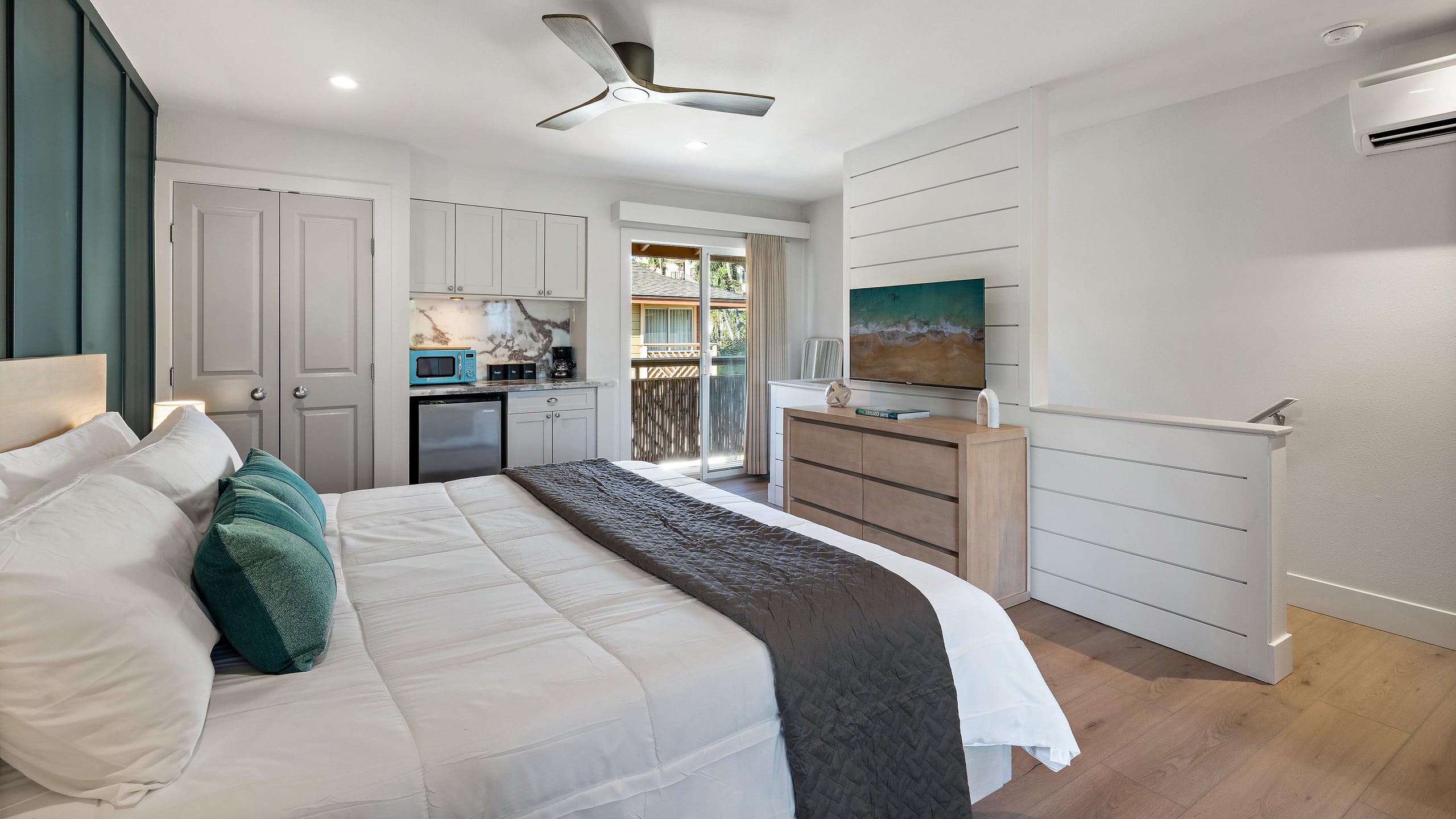 Condo in Kihei · ★5.0 · 1 bedroom · 1 bed · 1 private bath - Image 4