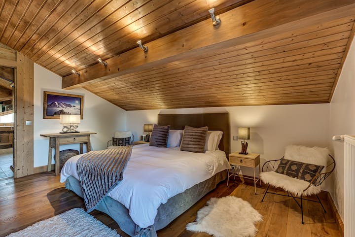 Dhoma e gjumit 1, dhomë dopio me ambient të brendshëm dhe ballkon të përbashkët