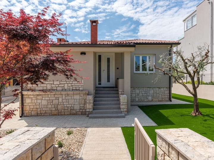 Villa éLégante à Umag, à Seulement 200 M De La Mer - Pirano
