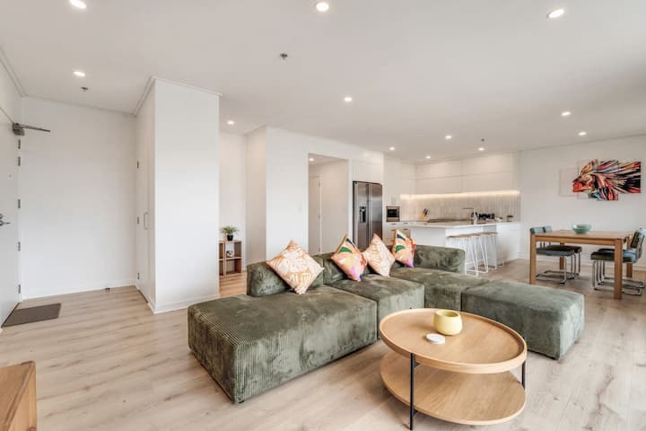 Premium Viaduct Apt By Waterfront | Pool & Parking - Auckland