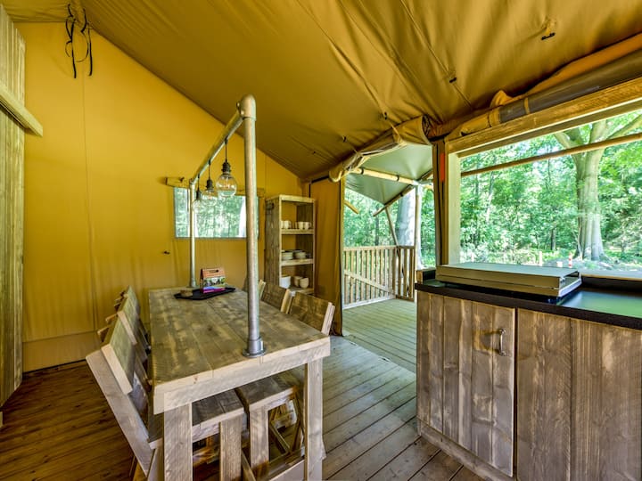 Tente De Glamping Dans Un Parc Tranquille - Dalfsen