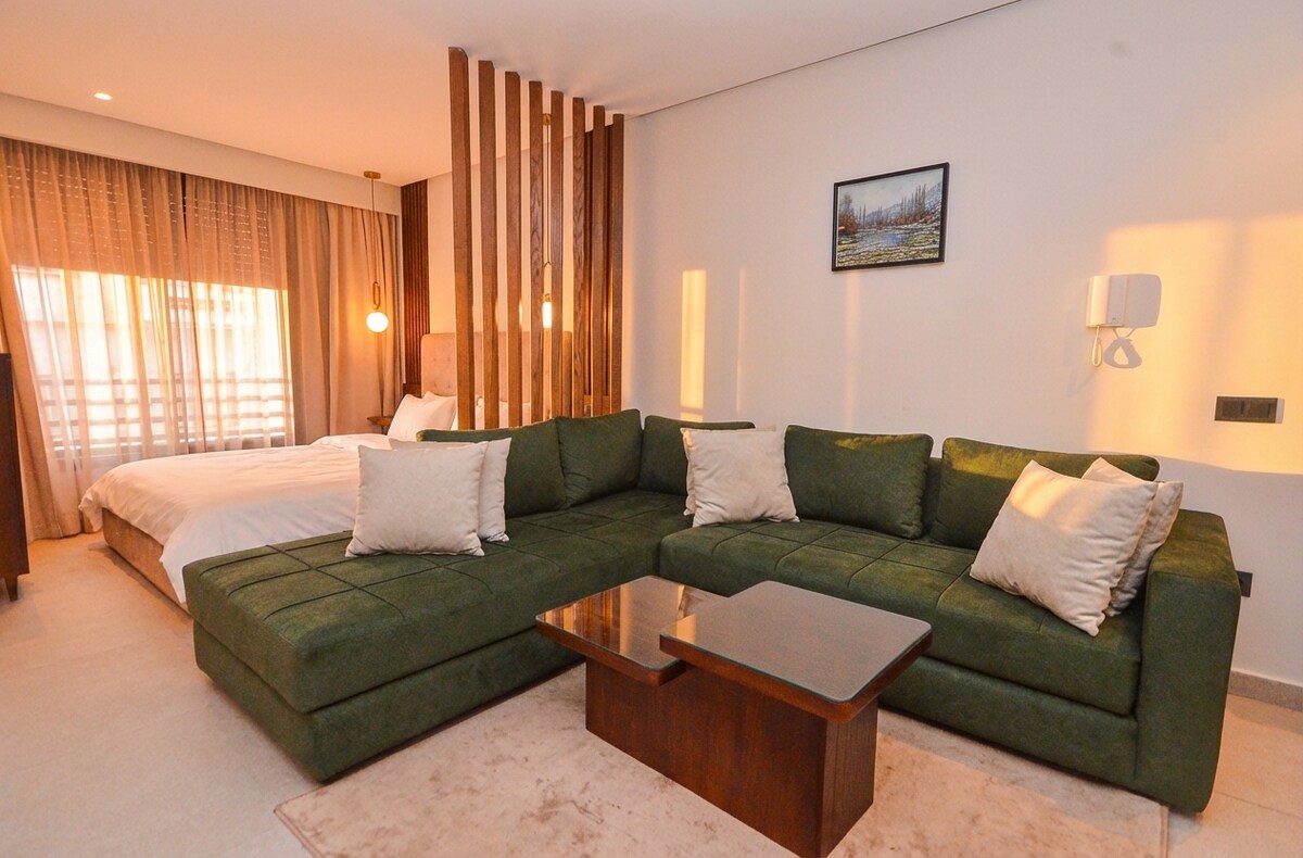 Home in Casablanca  433  1 bedroom  1 bed  1 bathroom - image 4