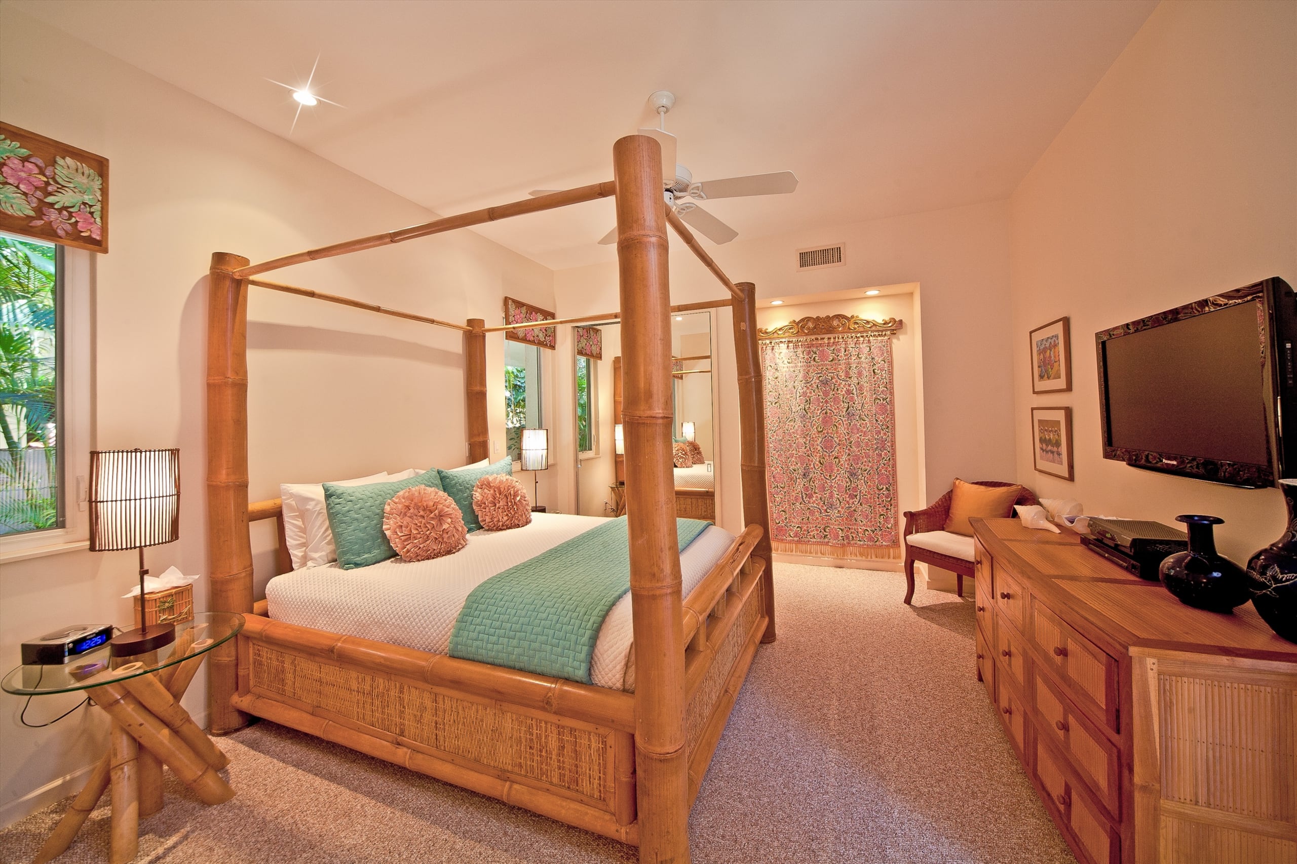 Home in Kaanapali · ★5.0 · 3 bedrooms · 4 beds · 3.5 baths - Image 16