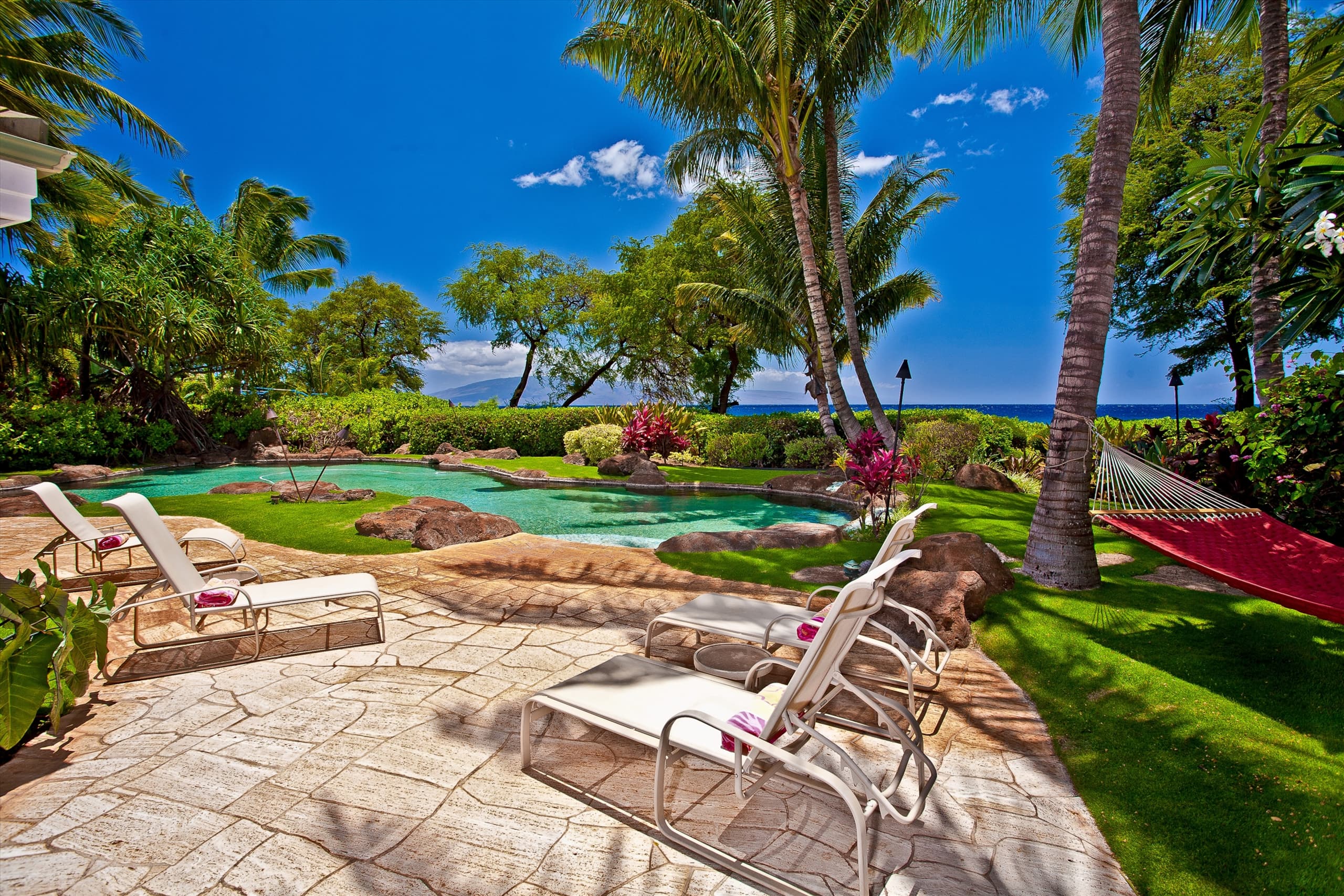 Home in Kaanapali · ★5.0 · 3 bedrooms · 4 beds · 3.5 baths - Image 24