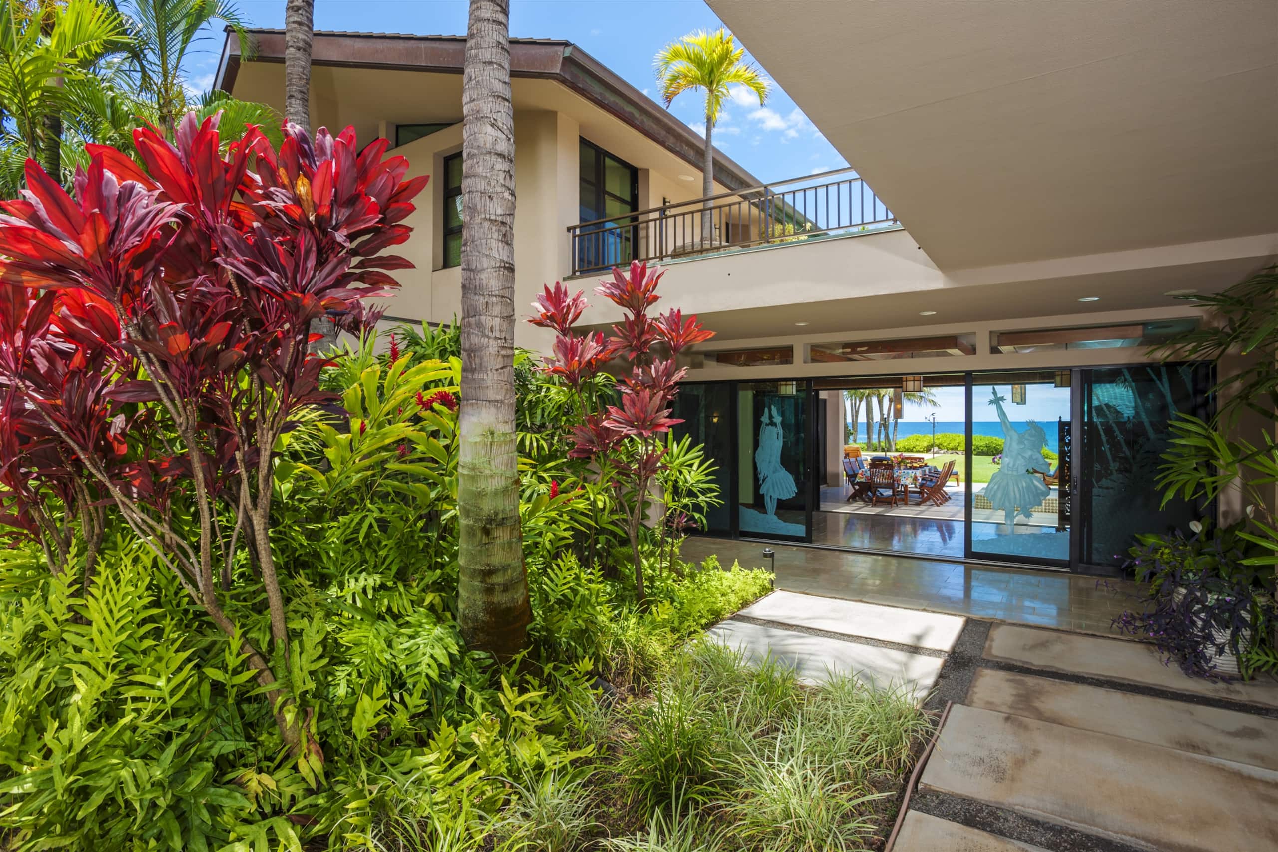 Home in Makena · ★5.0 · 4 bedrooms · 5 beds · 5.5 baths - Image 52
