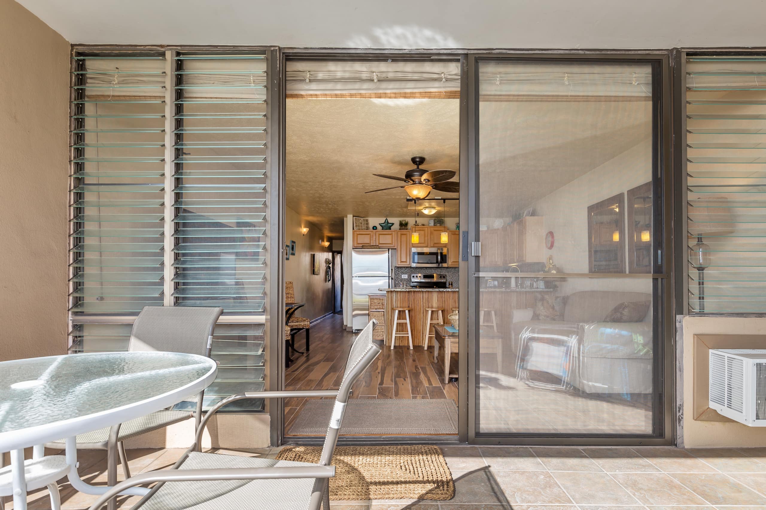 Condo in Wailuku · ★4.82 · 1 bedroom · 2 beds · 1 bath - Image 18