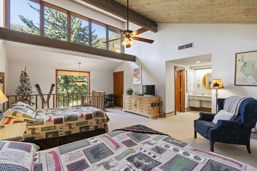 Retraite alpine | 10 minutes de Purg | Piscine | Jacuzzi - Condos à ...
