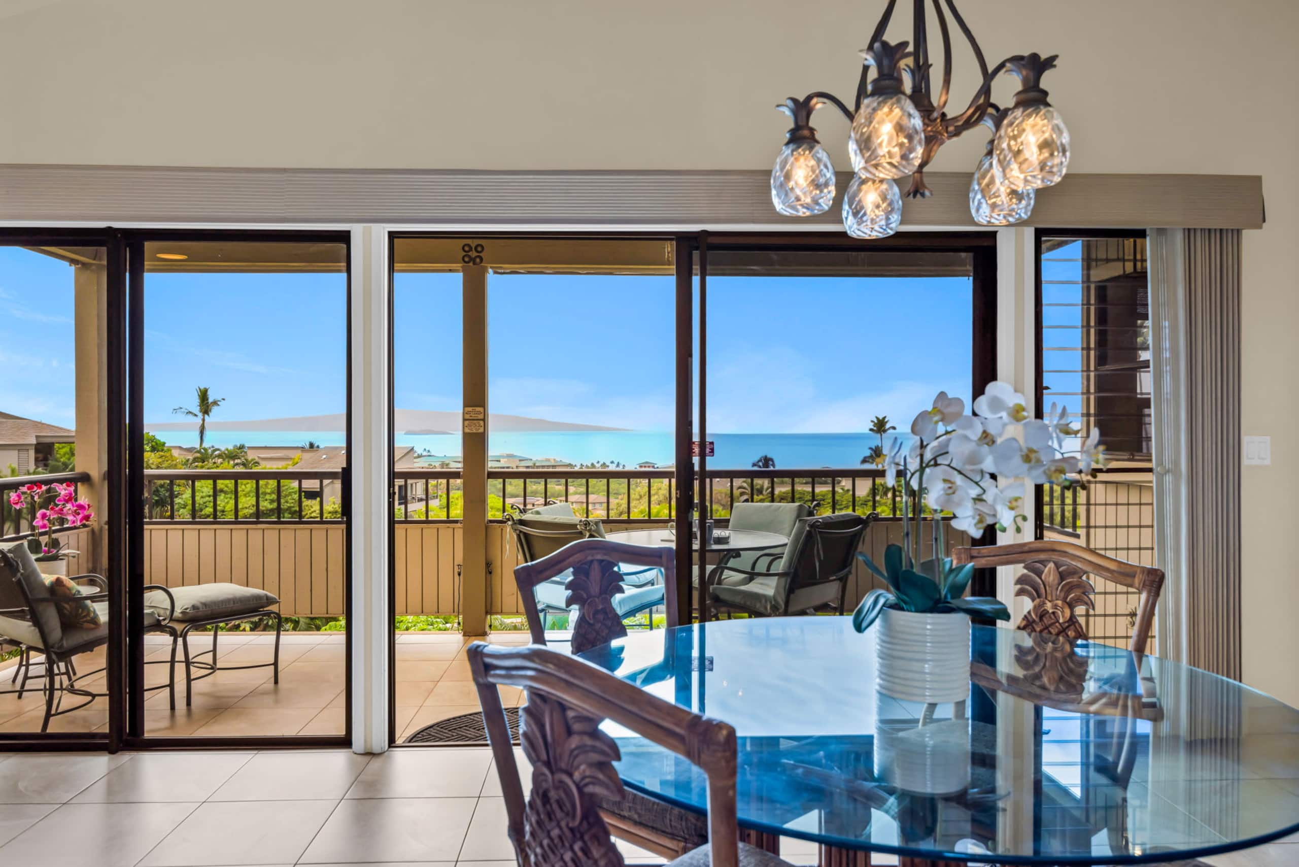 Condo in Kihei · ★5.0 · 2 bedrooms · 3 beds · 2 private baths - Image 2