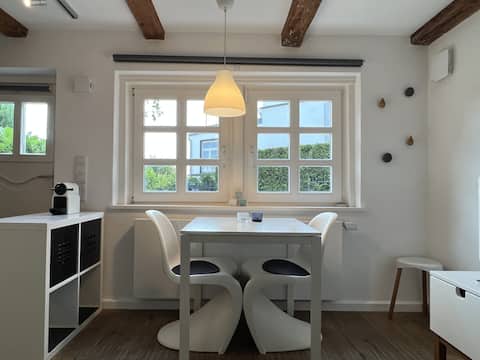 Top performing Airbnb: Lütthüs Blankenese - Staircase Quarter in Blankenese
