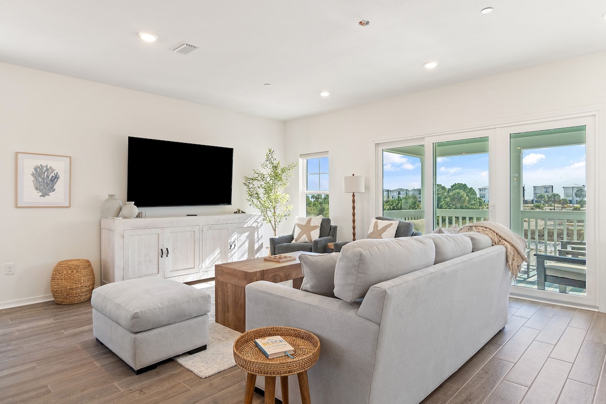 أهلًا وسهلًا بكم في منتجع صن سيت في فيلات لوست كي!