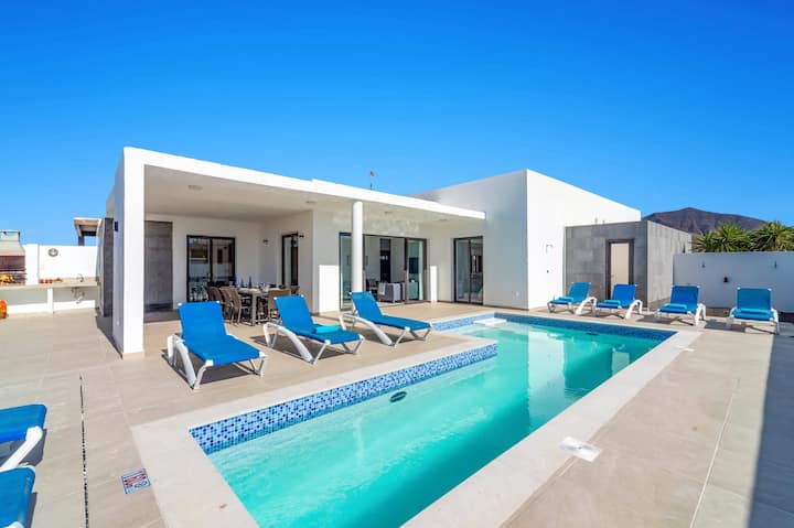 Villa Aurora By Villa Plus - Playa Blanca