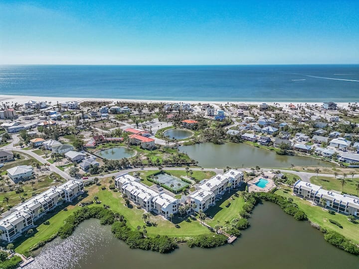Condo Near The Beach - Serenity By The Shore - Fort Myers Beach, FL