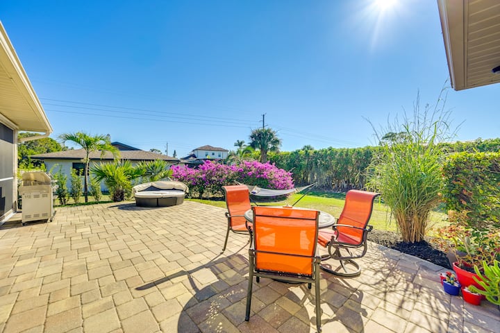 Private Hot Tub & Yard: Bright Bonita Springs Home - Bonita Springs, FL