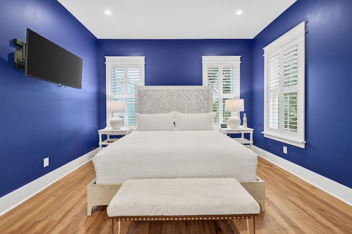 غرفة النوم رقم 2 التي تحتوي على سرير كبير | Southern Grace | 6 23rd Ave. | آيل أوف بالمز، كارولاينا الجنوبية | ملاذات آيل أوف بالمز