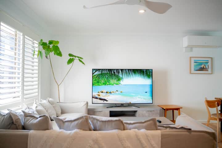 Paws & Palms Hideaway - Nelson Bay