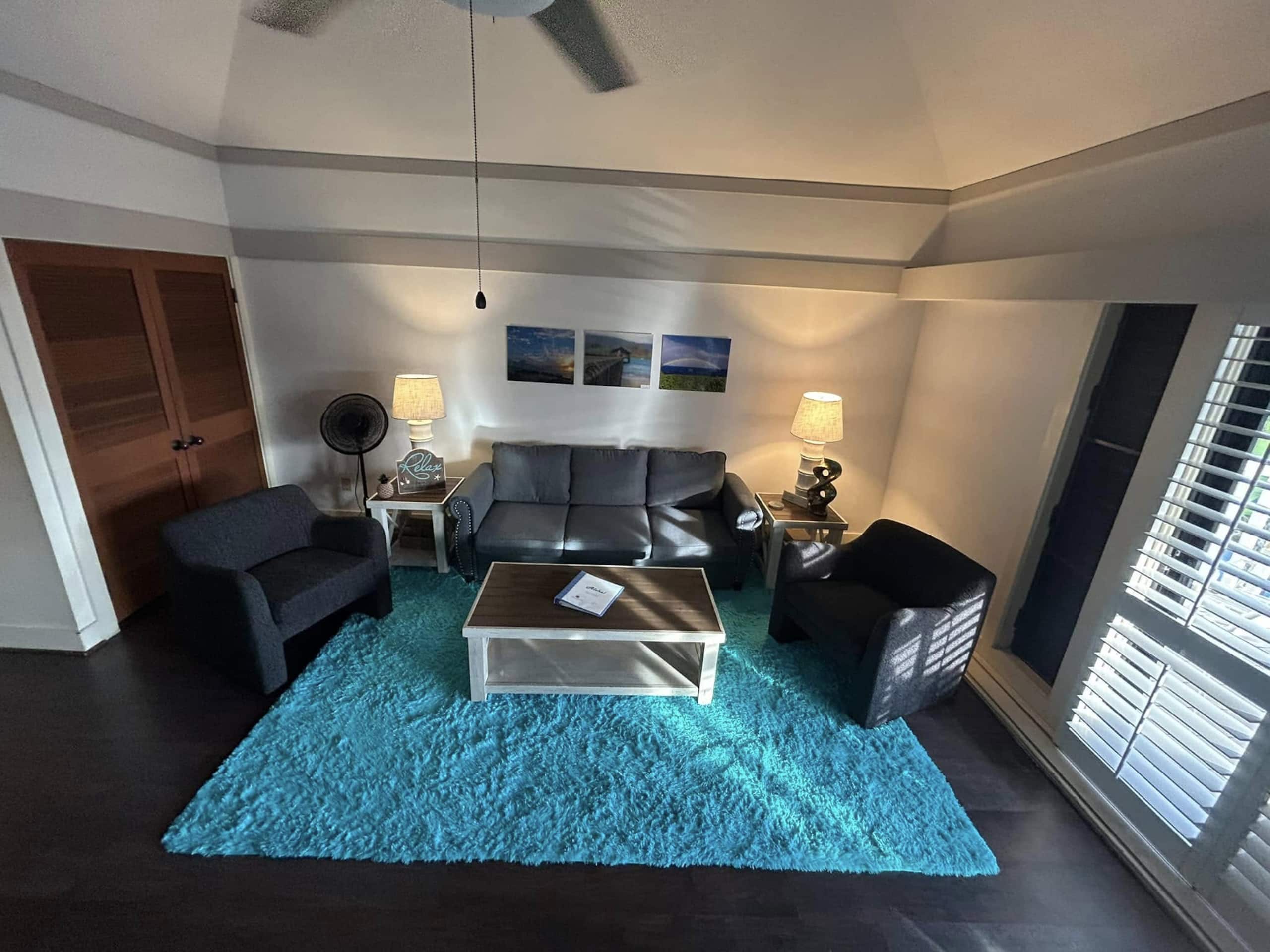 Fabulous Ocean View w/AC - Photo 2
