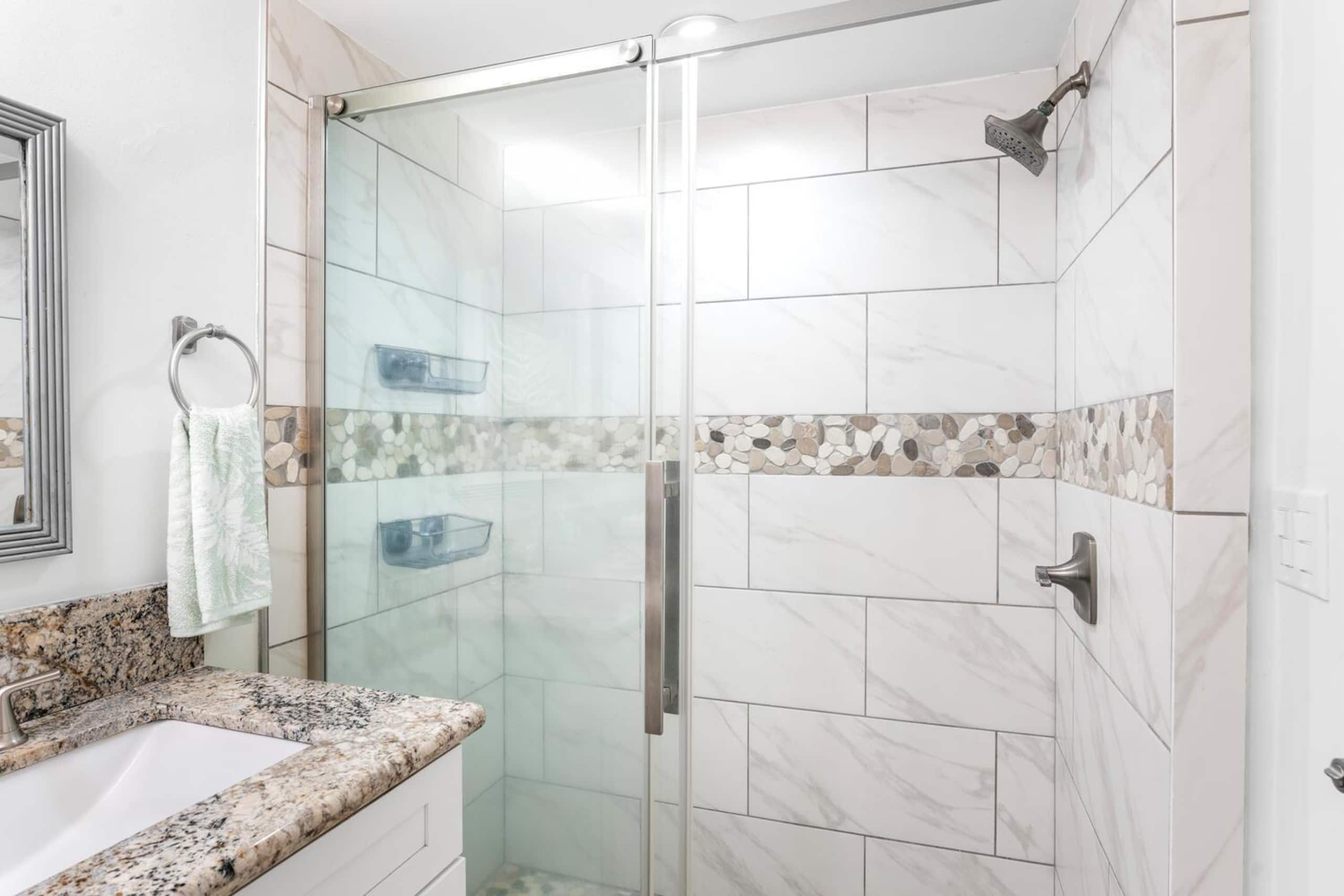 Condo in Kailua-Kona · ★5.0 · 1 bedroom · 2 beds · 1 private bath - Image 17