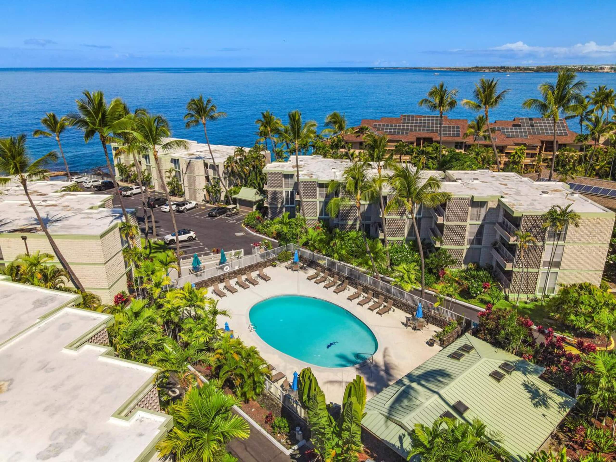 Condo in Kailua-Kona · ★5.0 · 1 bedroom · 2 beds · 1 private bath - Image 36