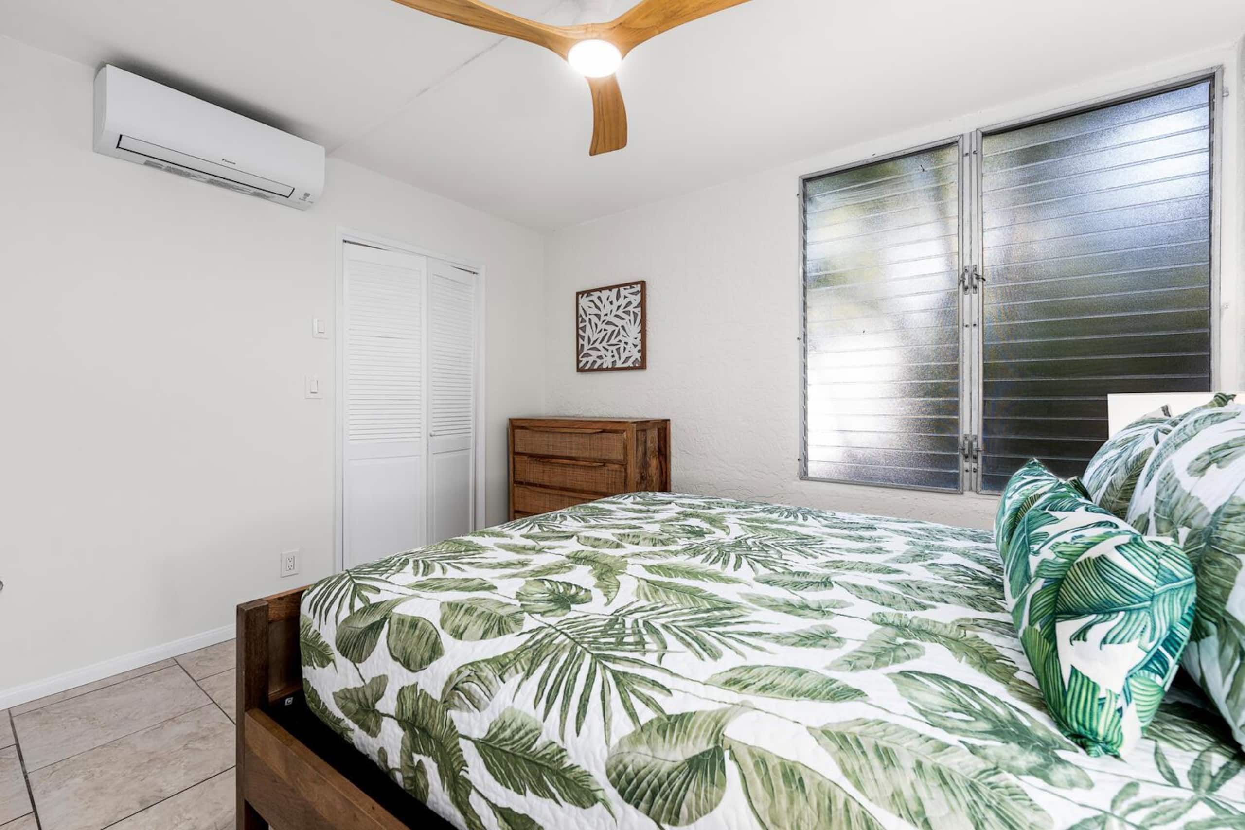 Condo in Kailua-Kona · ★5.0 · 1 bedroom · 2 beds · 1 private bath - Image 14