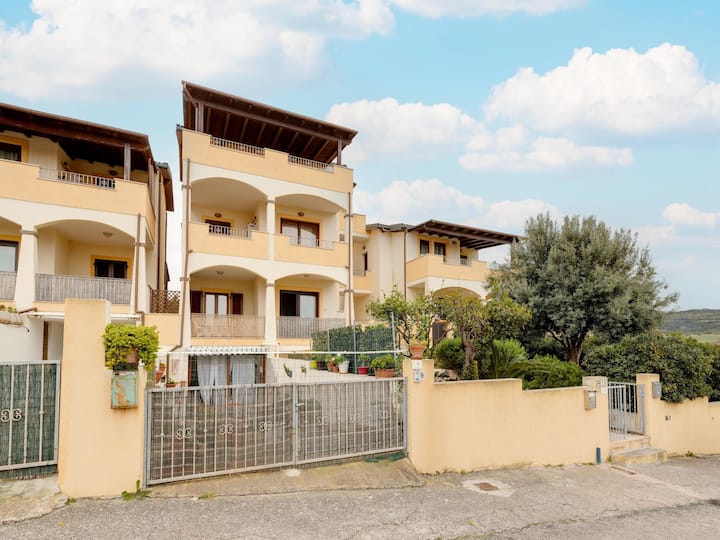 Piscine Collective Et Espace Extérieur Privé - Castelsardo