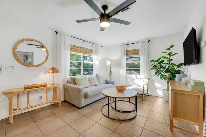 Cottage 2 On Penn - With Pool! - The Bahamas
