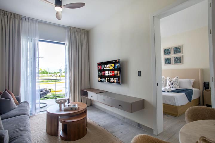 1br Vistacana, First Floor, Pool, Golf & Gym - Punta Cana