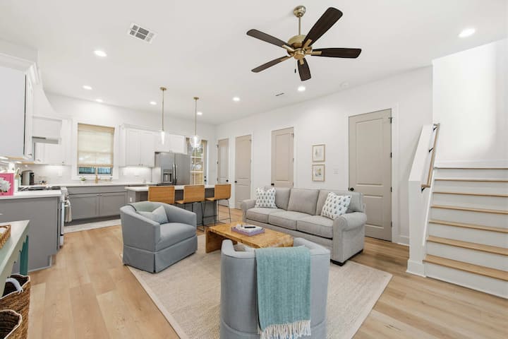 New• Oaks Escape • King • River Ranch • Nespresso - Lafayette, LA