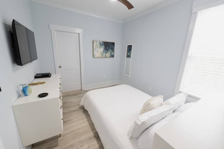 Kompletná spálňa s kúpeľňou Jack a Jill