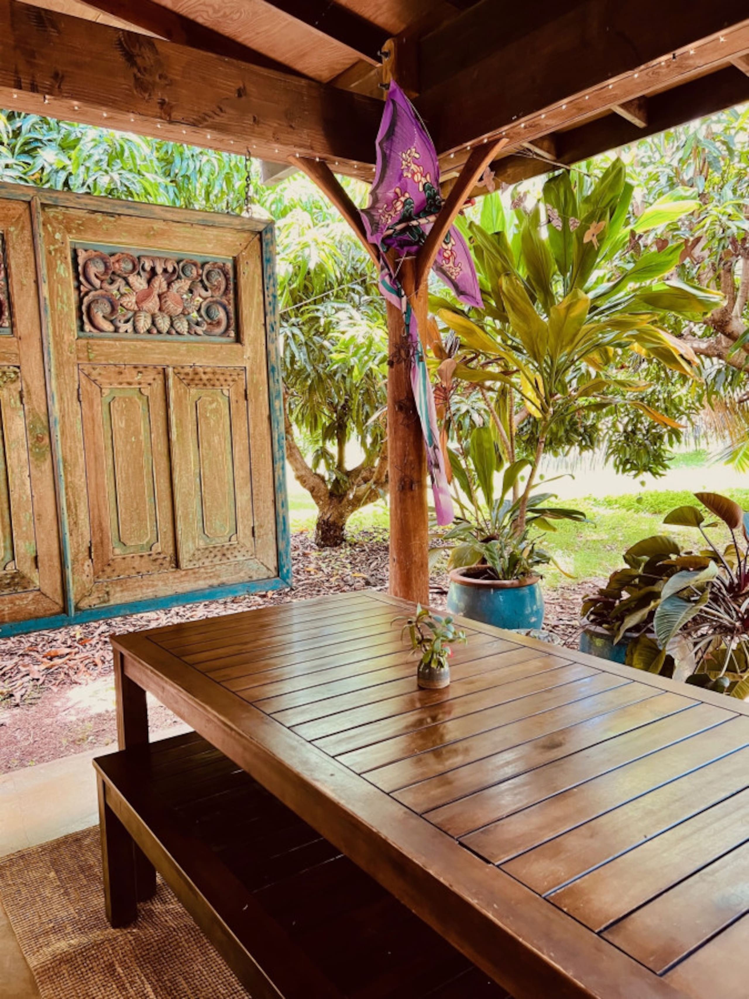 Enchanting Eco-Hideaway: Bohemian Retreat - Image 13