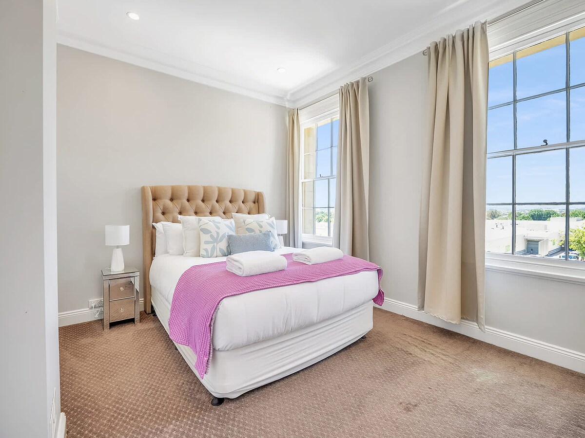 Spálňa 3 - manželská posteľ