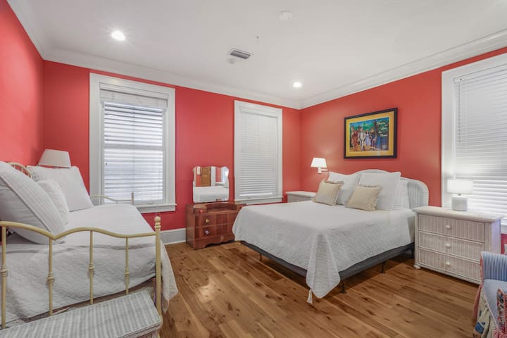 Chambre pour filles avec salle de bain privée