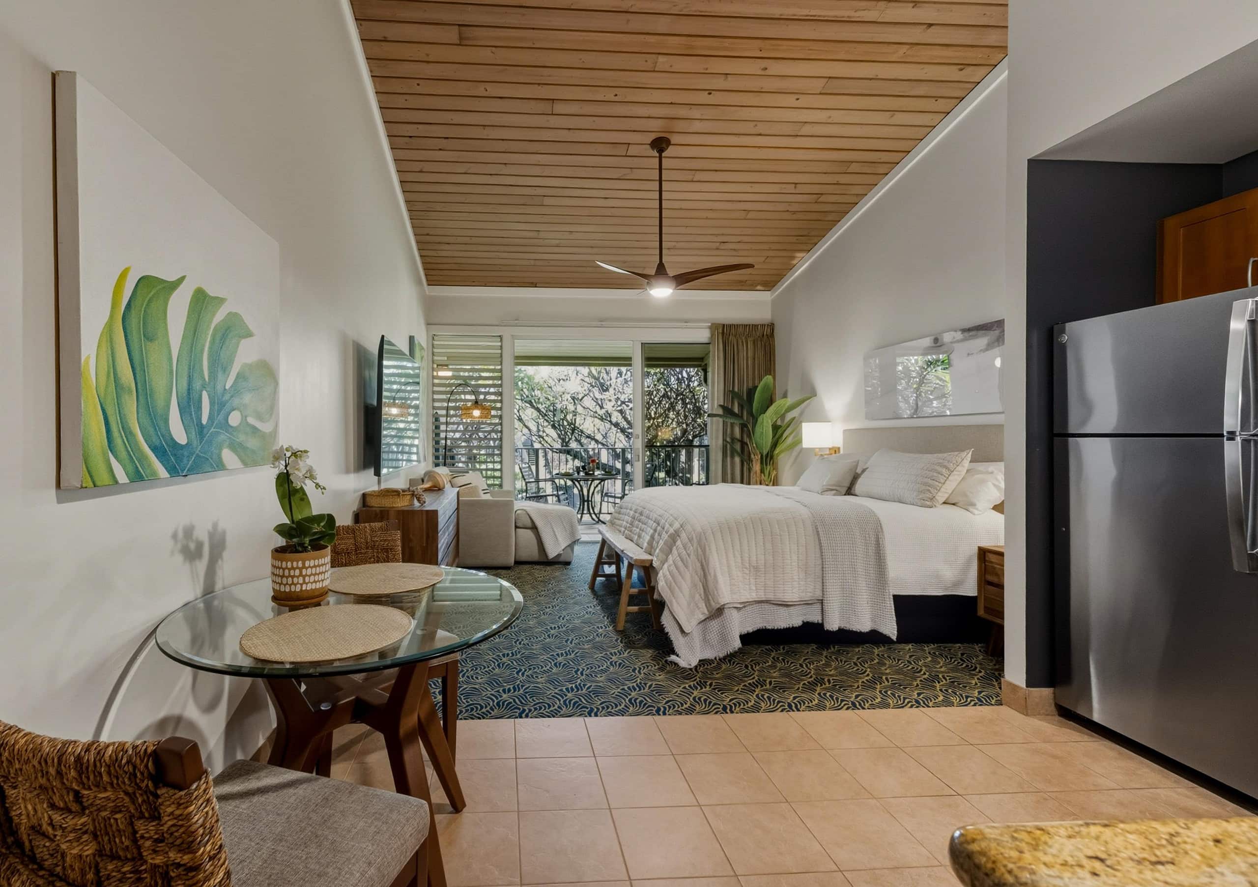 Condo in Lahaina · ★5.0 · 1 bedroom · 2 beds · 1 bath - Image 6