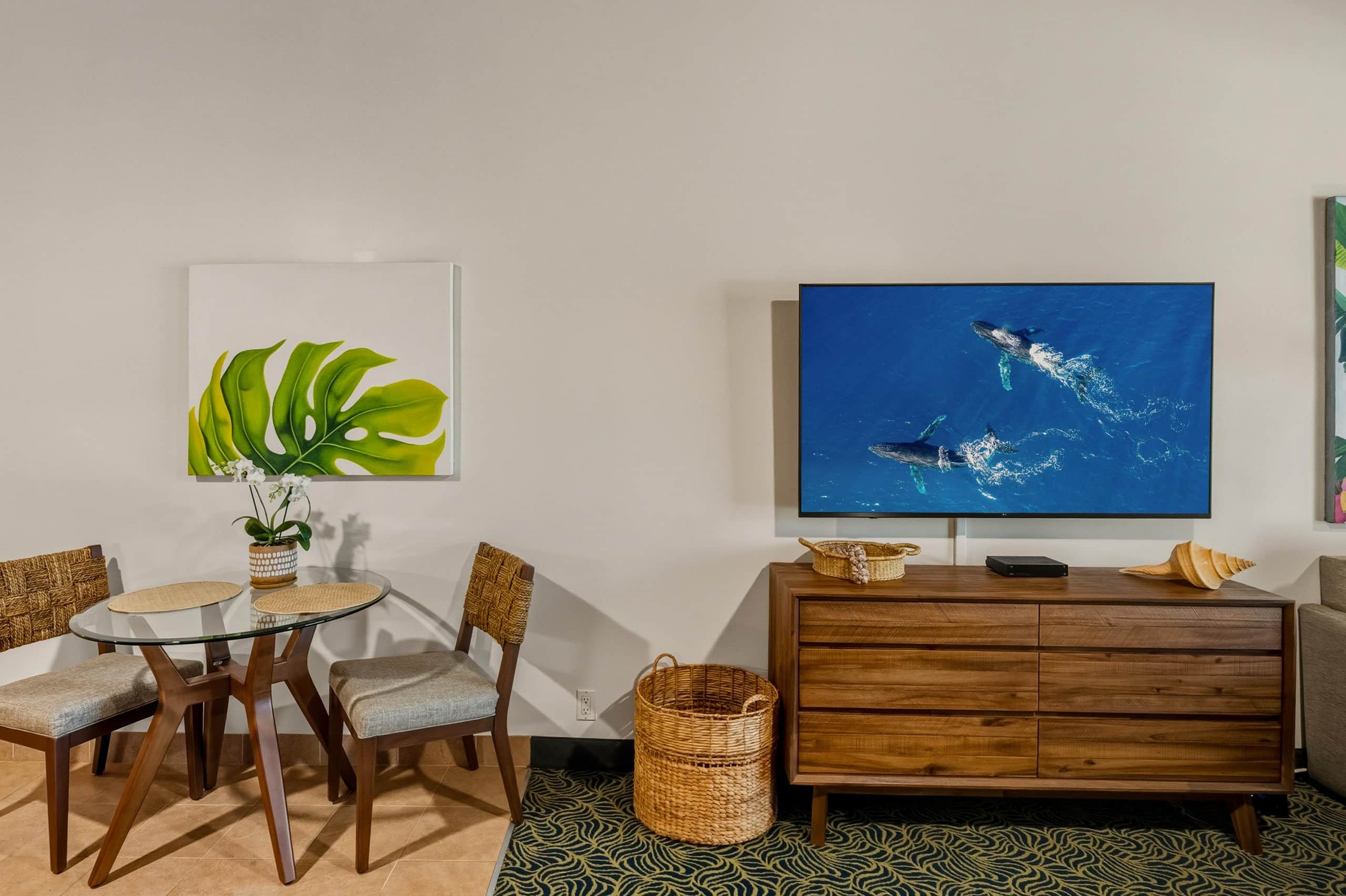 Condo in Lahaina · ★5.0 · 1 bedroom · 2 beds · 1 bath - Image 7