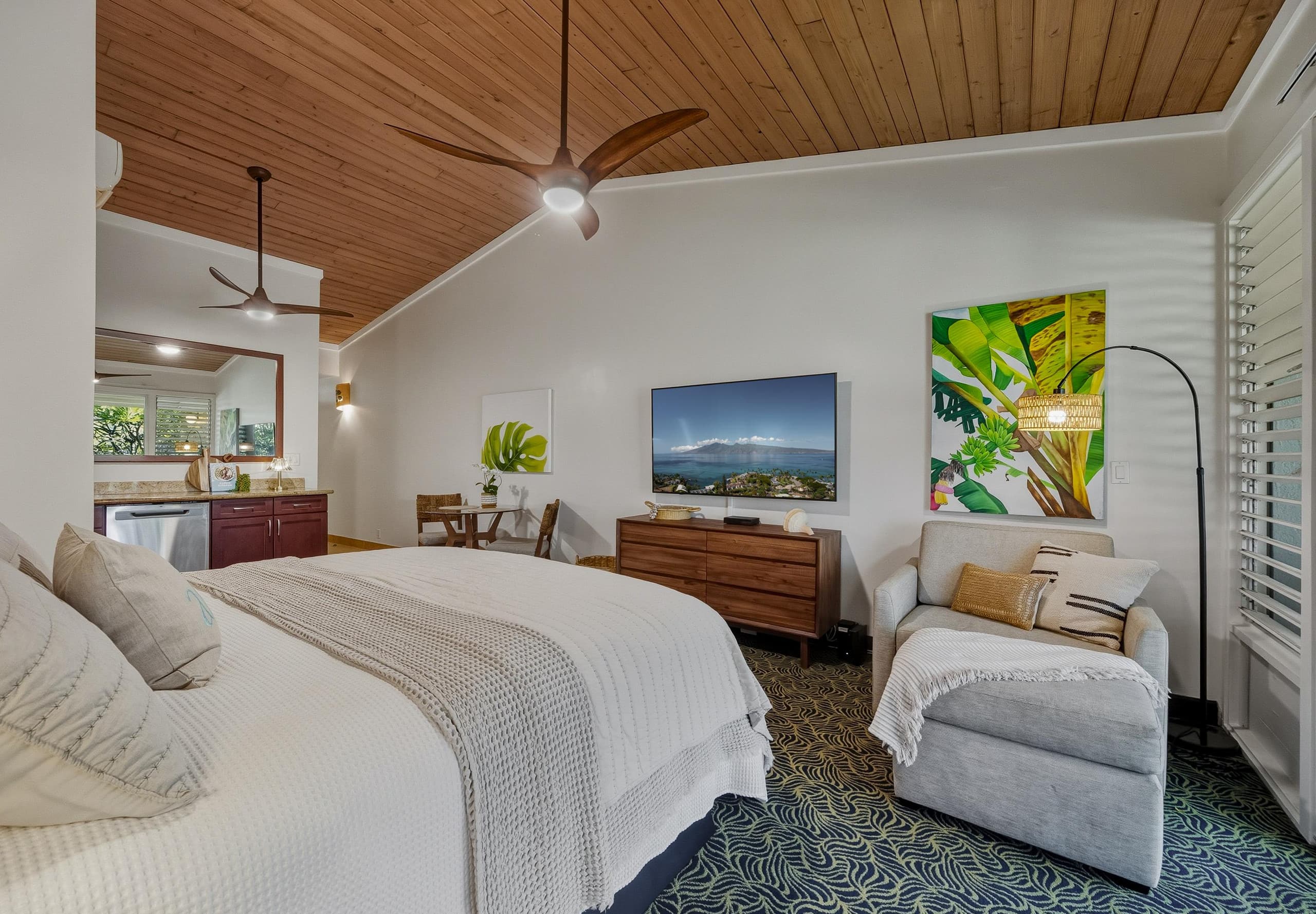 Condo in Lahaina · ★5.0 · 1 bedroom · 2 beds · 1 bath - Image 66