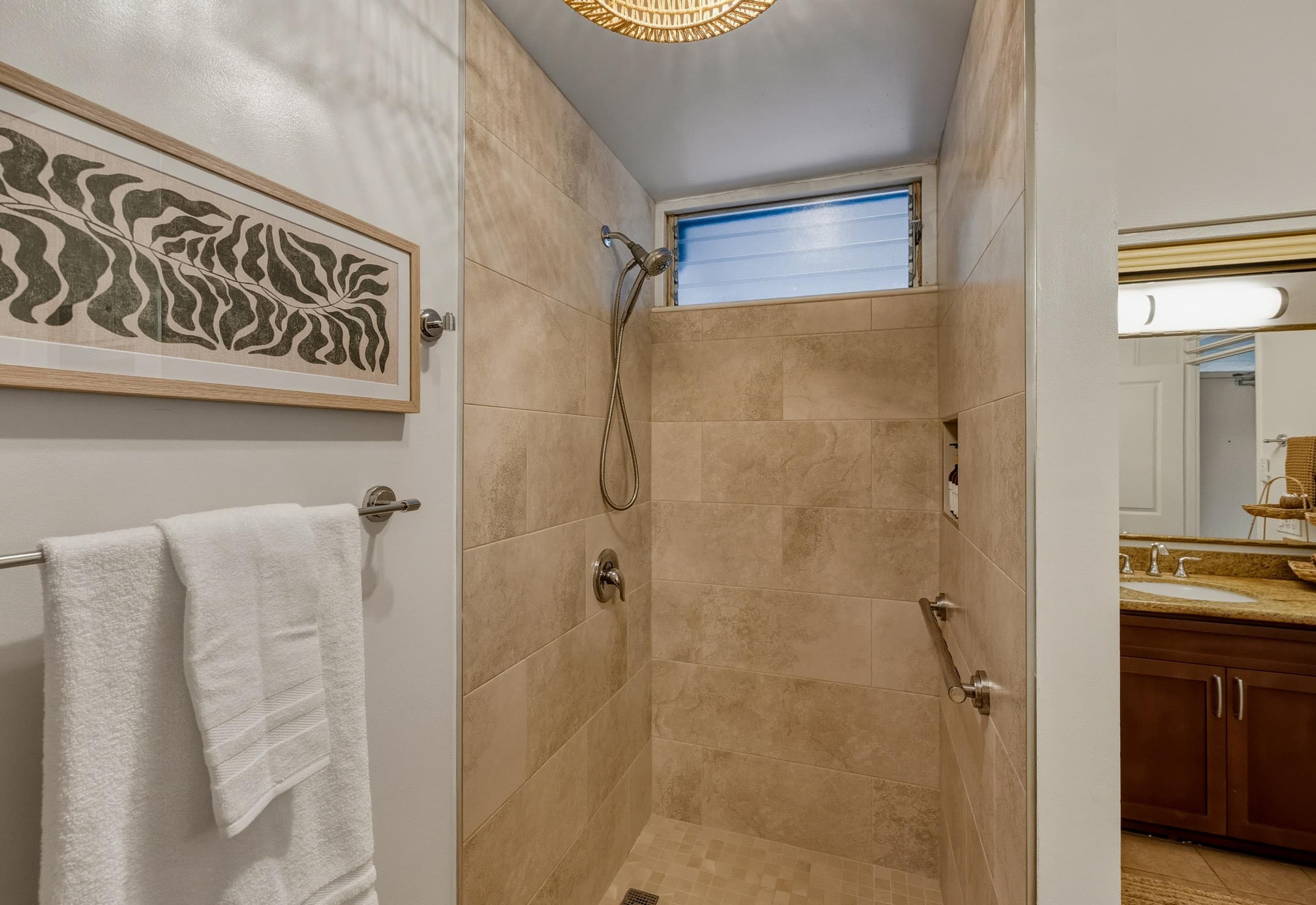 Condo in Lahaina · ★5.0 · 1 bedroom · 2 beds · 1 bath - Image 22