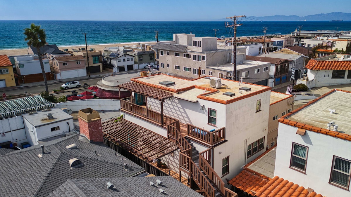 Pogled na ocean iz primarne spavaće sobe