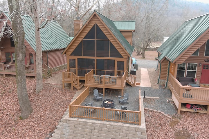 Lobo Landing Cabin #15 - Water Front - West Front Street, AR