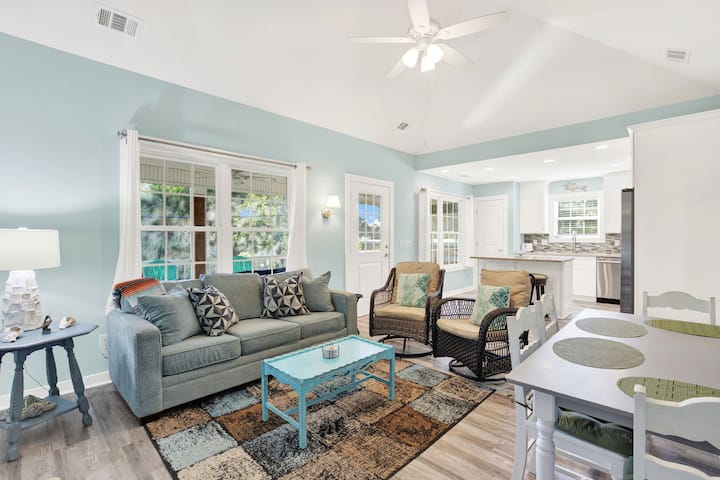 Unwind At Tybee Mist | Heated Pool Access - Tybee Island, GA