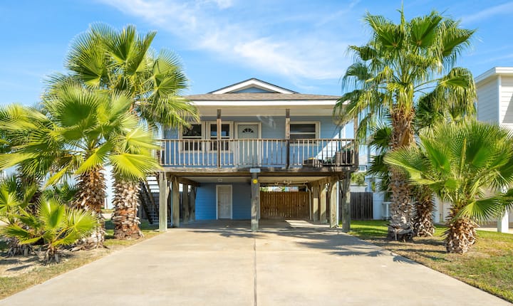 Sunflower Hello Home, Boat Parking & Fenced Yard - Aransas Pass, TX