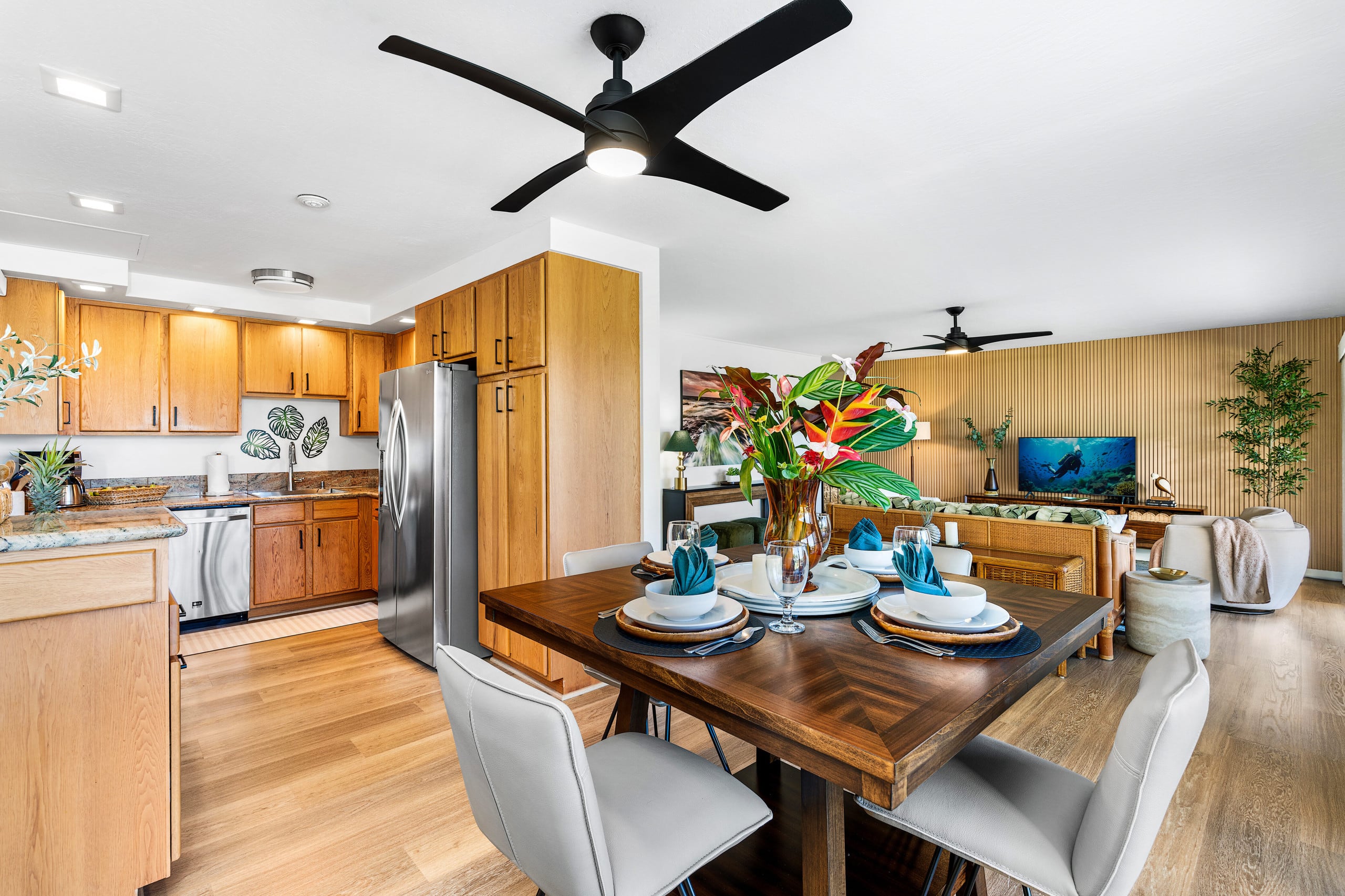 Condo in Kailua-Kona · ★4.8 · 2 bedrooms · 3 beds · 2 private baths - Image 15