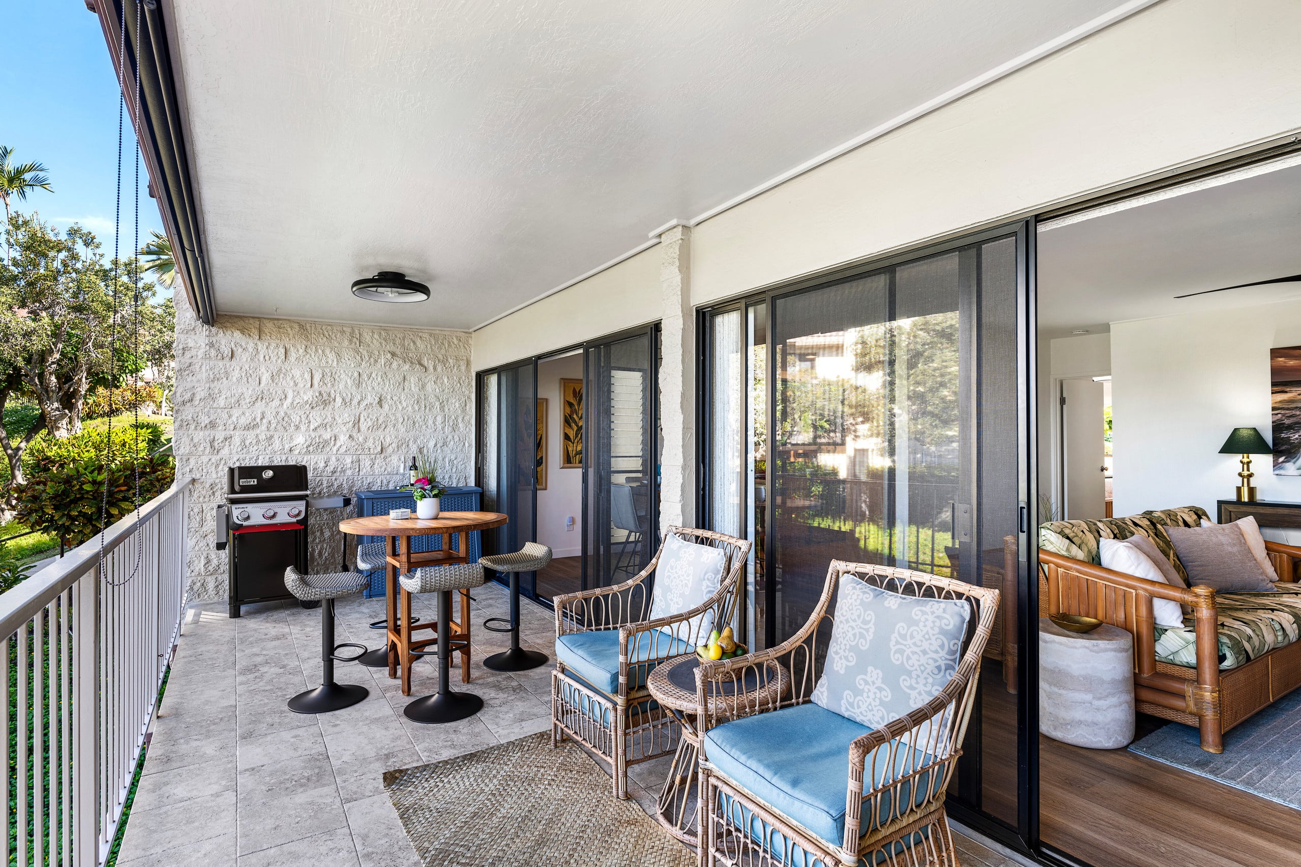 Condo in Kailua-Kona · ★4.8 · 2 bedrooms · 3 beds · 2 private baths - Image 11