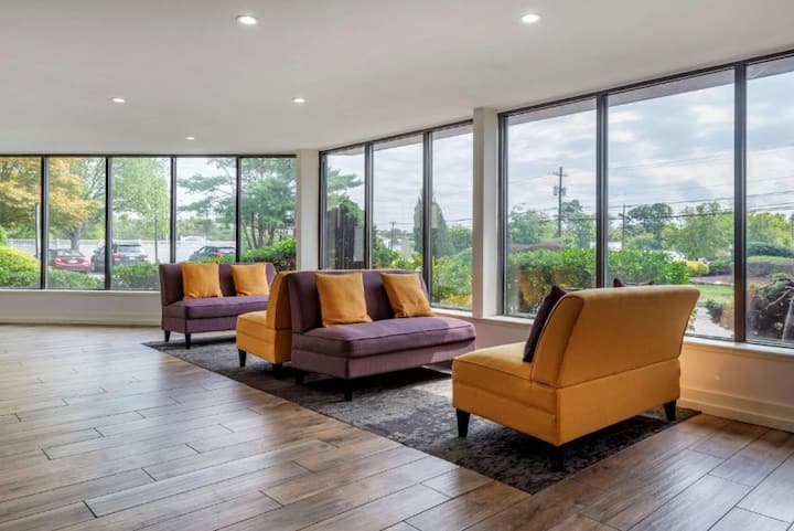 In The Heart Of Nj’s Garden State | Adults Only - New Brunswick, NJ