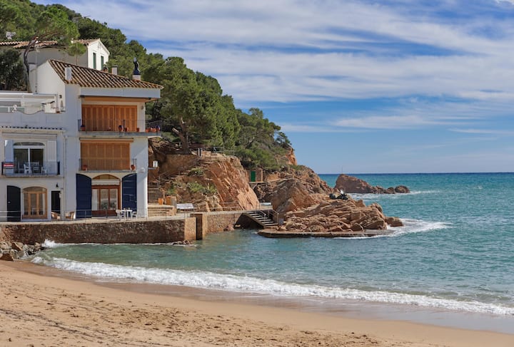 Apartamento A Pie De La Playa De Tamariu - Costa Brava - Tamariu