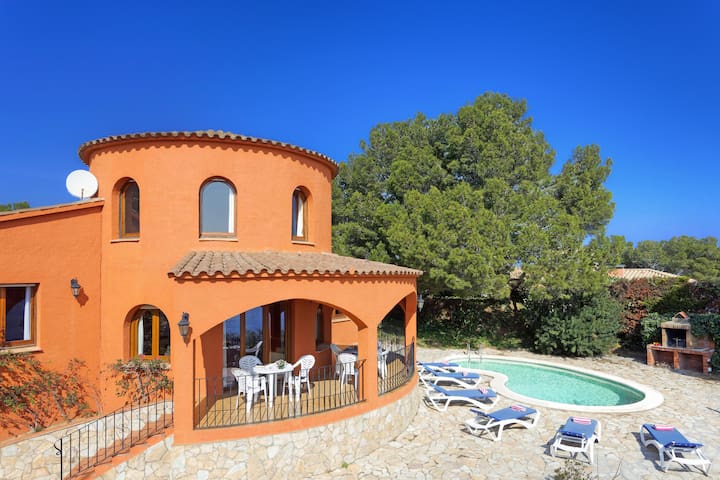 angela-villa with sea views and private pool-tamar gallery image 4