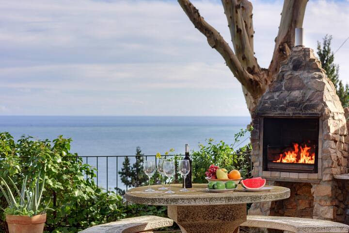 balco del mar-villa with sea views and private poo