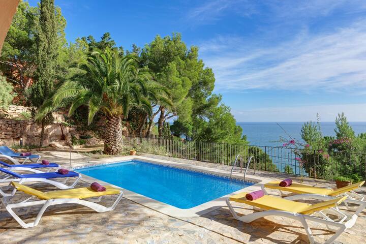 balco del mar-villa with sea views and private poo gallery image 3