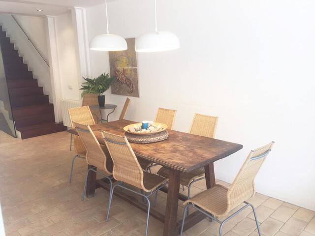 filosia 2-beachfront apartment-tamariu-costa brava gallery image 5