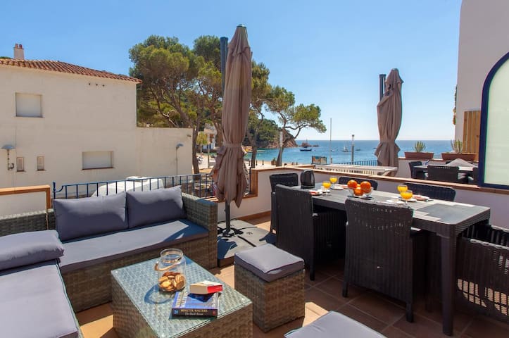 gala 2-apartment with sea views-tamariu-costa brav
