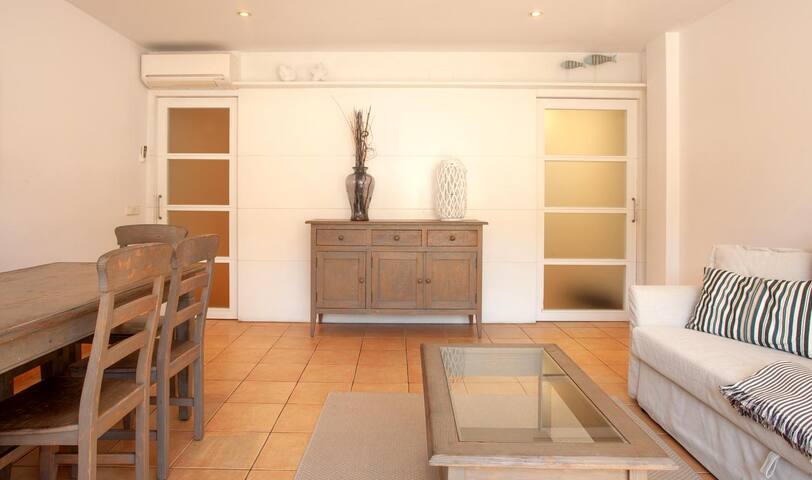 gala 3-apartment with sea views-tamariu-costa brav gallery image 5